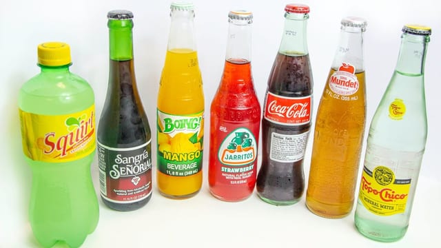 Bottles/Botellas.