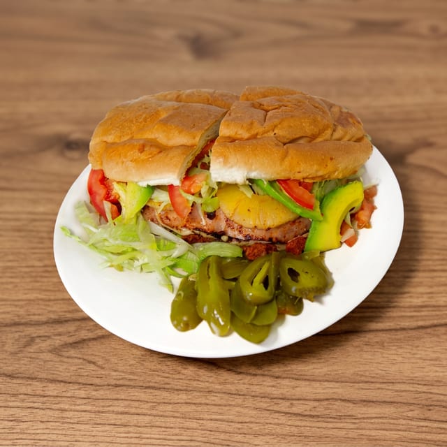 Torta Hawainana Con Pastor (Pork).